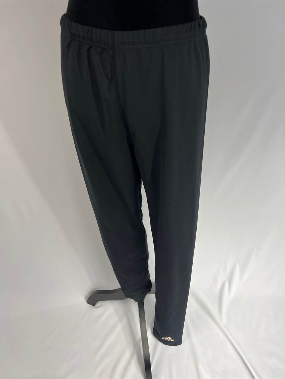 adidas Climalite skinny leg joggers with Gold Logo